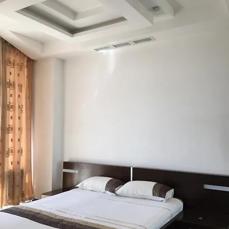 Cozy Apartment In Most City Center Dnipro Exterior photo